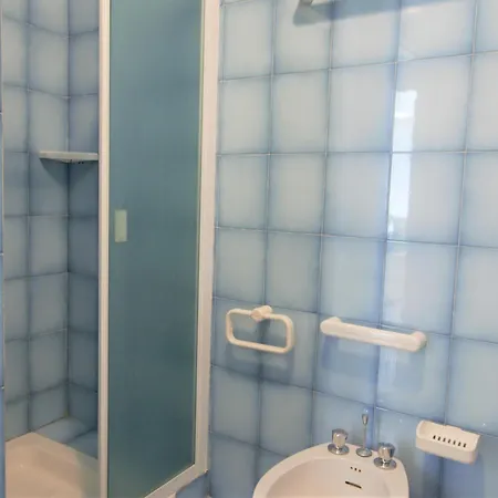 Susy 2 * 费托瓦亚